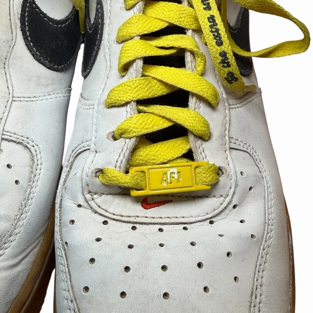 Nike Air Force 1 LV8‎ Go The Extra Smile Size 8.5 DO5853-100